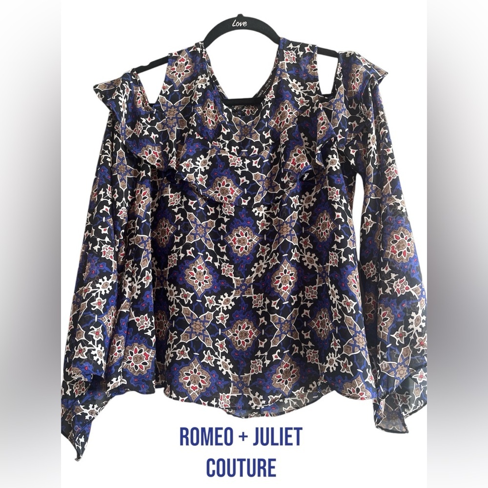 Romeo + Juliet Printed Top M Size